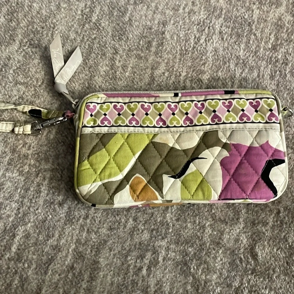 Vera Bradley Wristlet In Portobello Road Inside Zipper Pocket And 4 Card Slots